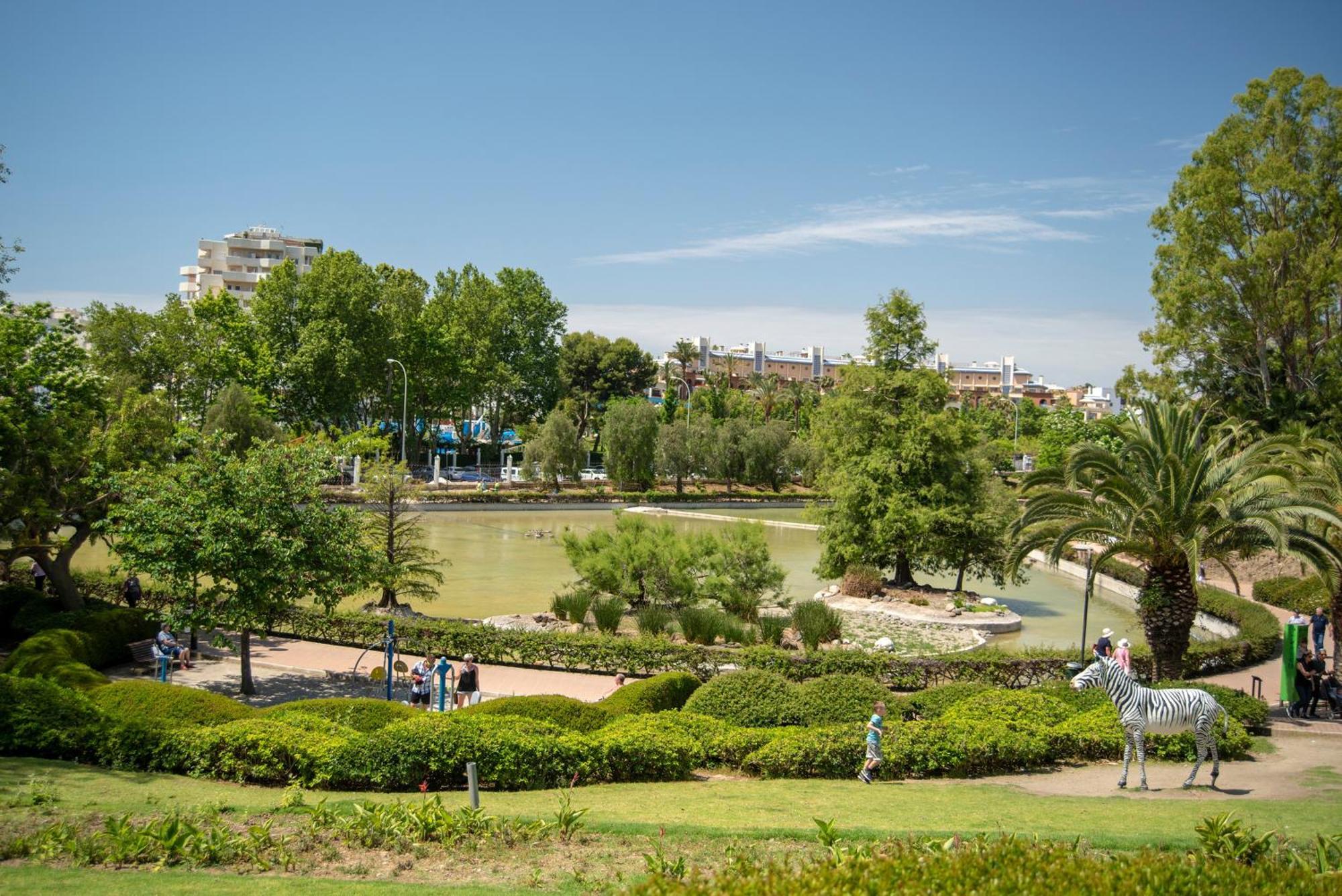 Urb Pueblo Del Parque, Luxury 2 Bedroom Apartment. Fantastic Central Location. 베날마데나코스타 외부 사진