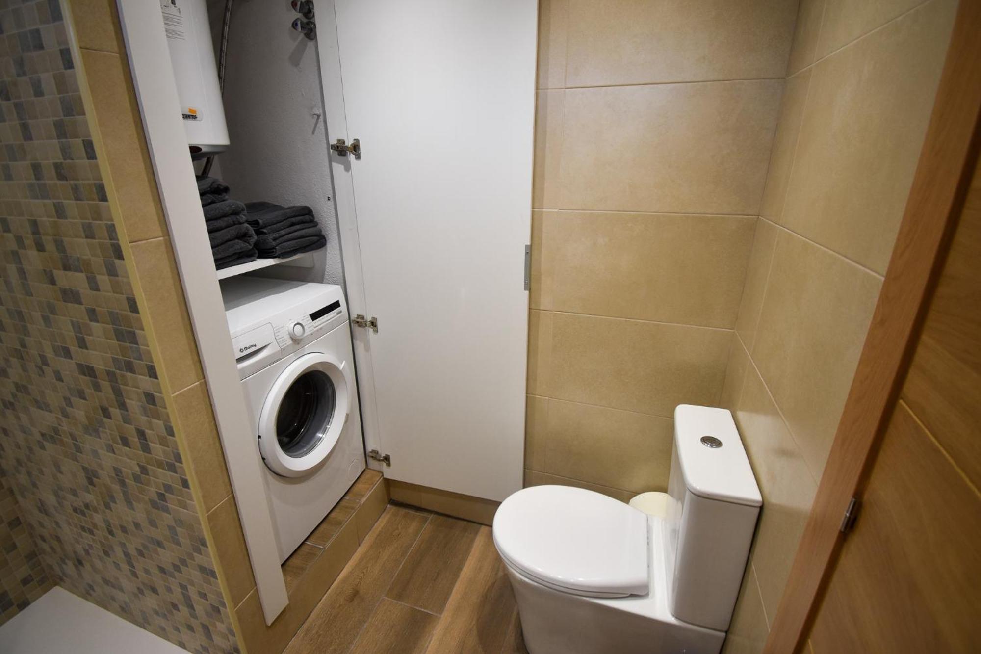 Urb Pueblo Del Parque, Luxury 2 Bedroom Apartment. Fantastic Central Location. 베날마데나코스타 외부 사진