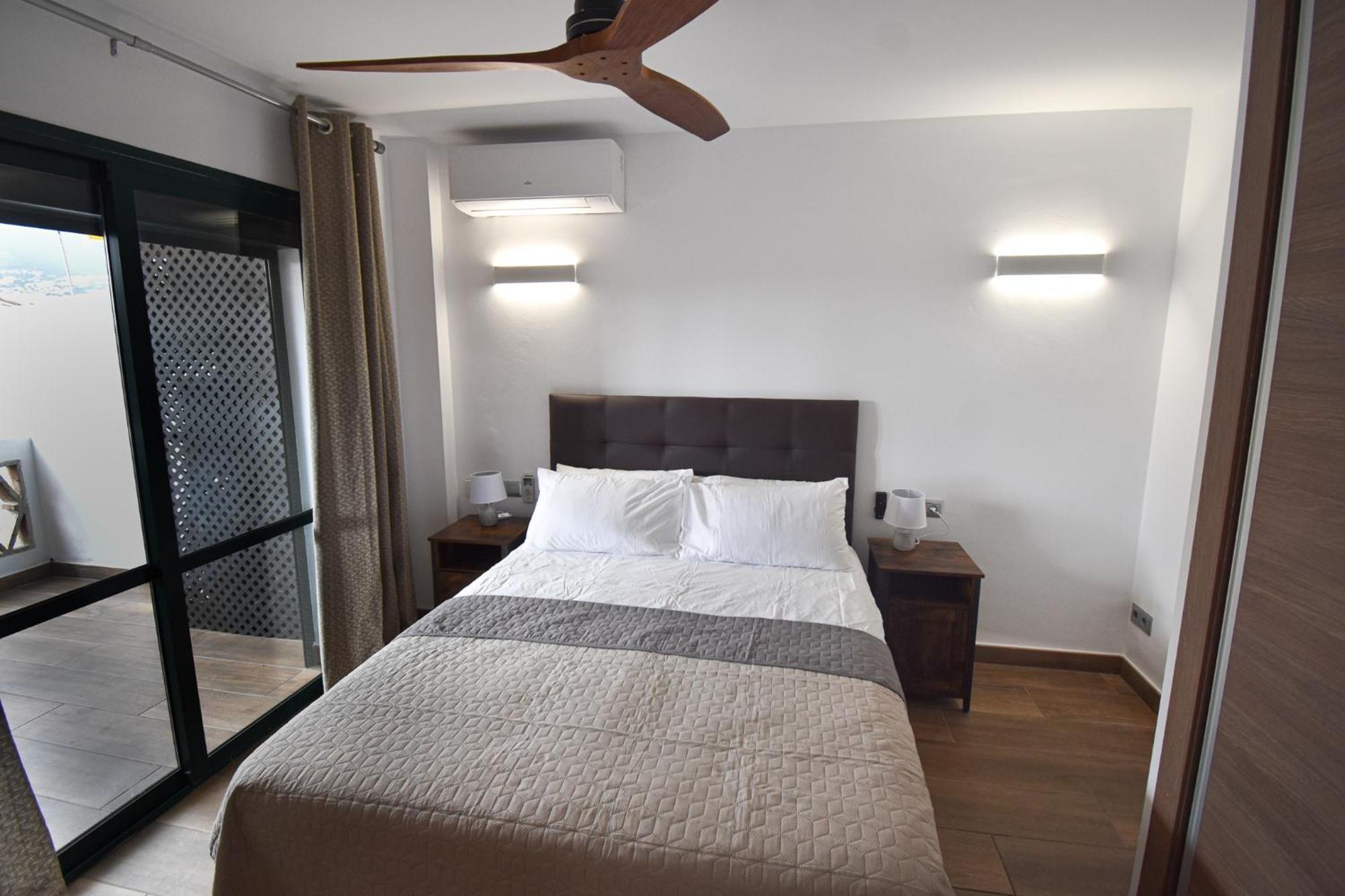 Urb Pueblo Del Parque, Luxury 2 Bedroom Apartment. Fantastic Central Location. 베날마데나코스타 외부 사진